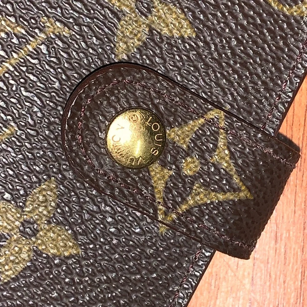 Authentic Louis Vuitton Small Ring Agenda Cover